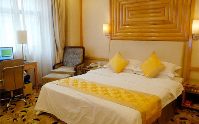 Xinyang Sunny Hotel