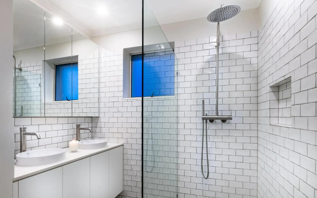Goldsborough Place Apartments