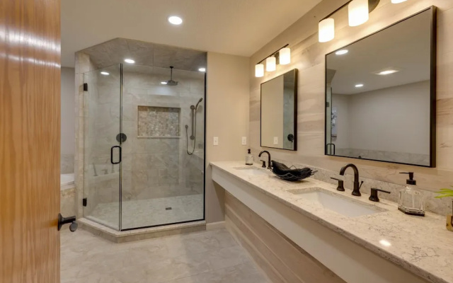Game Room + Patio: 'bremer House Waverly Rental'