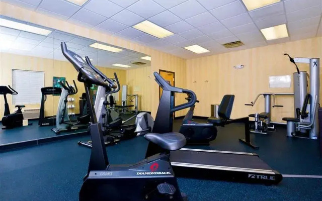 Best Western Savannah Airport Inn & Suites (Ex Best Western Bradbury Suites)