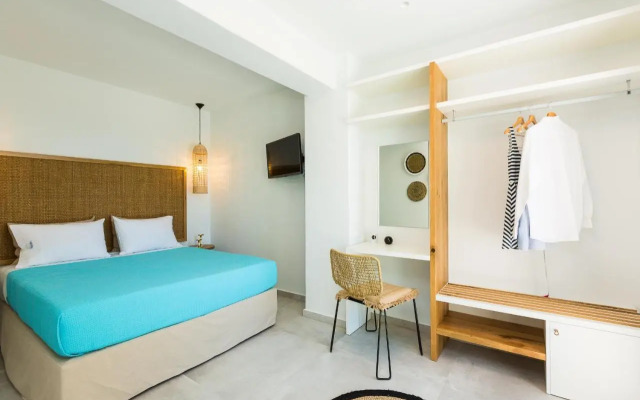 Naiades Apartment- Minthi/ 1 bedroom, beachfront