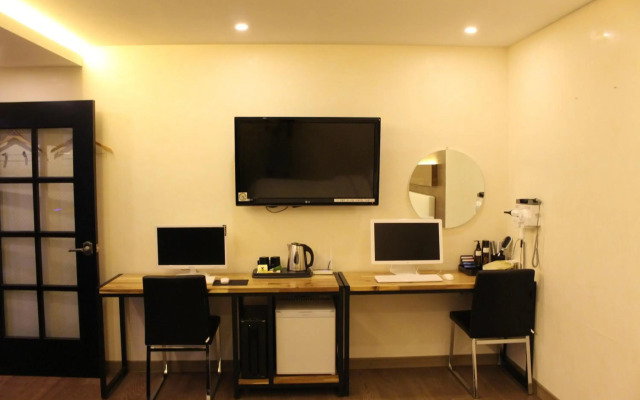 Jeonju Lime Hotel