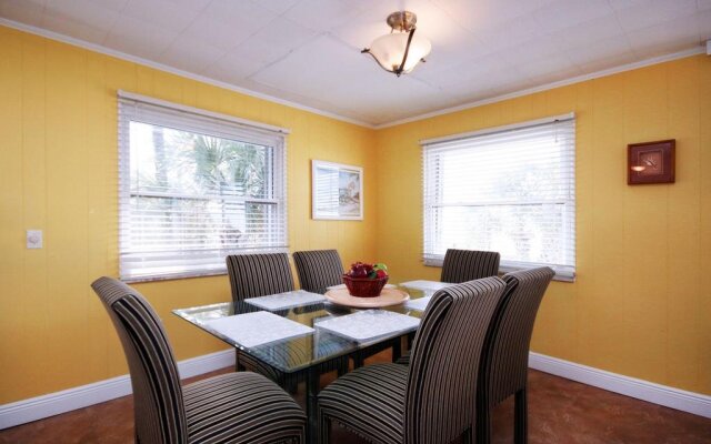 Pelican Beach Beach Front 4 s 4 Br home by RedAwning