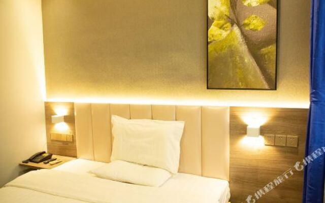 7 Premium (Beijing Fengtai Sports Center)