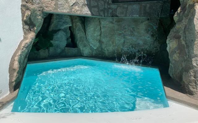 Rock House Villa