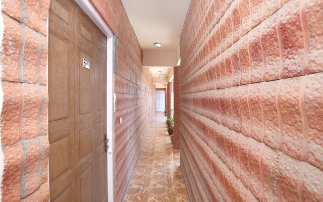 OYO 15710 Hotel Vikrant