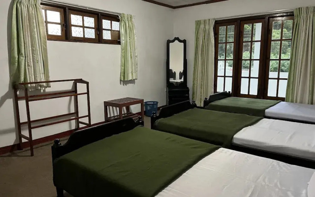 The Green Savanna Holiday Bungalow
