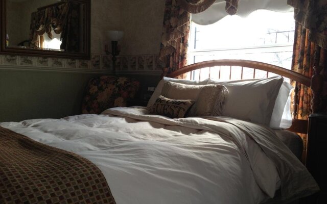 Marlborough House Bed & Breakfast