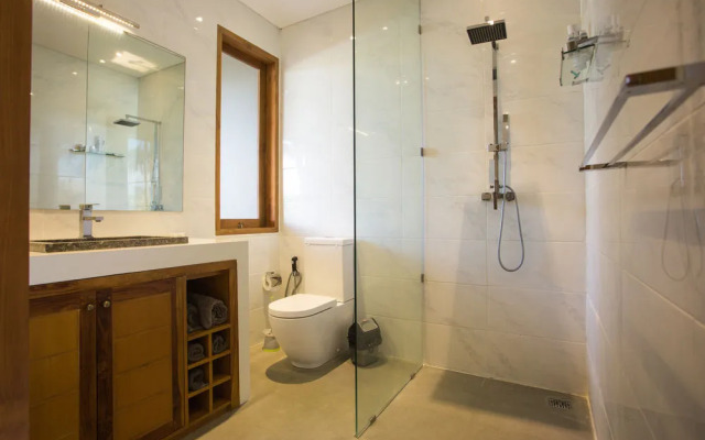 The Hotman Paris II Seminyak