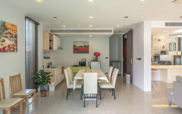 4BR Poolside 500m from Kata Beach V220