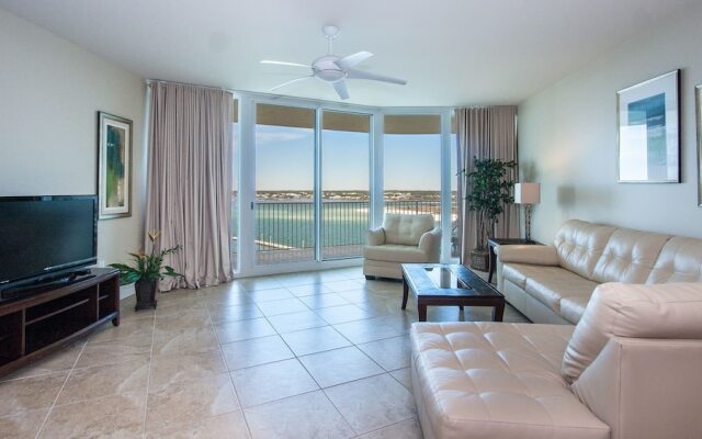 Crc0801 2 Bedroom Condo