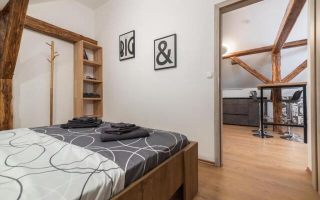 LTE Apartments