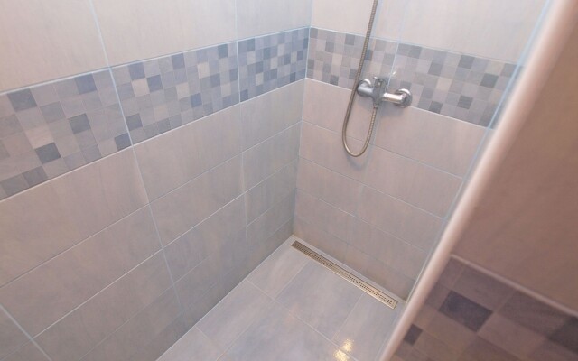 Apartment 154