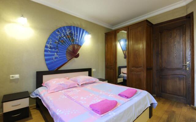 K-17 Guest House
