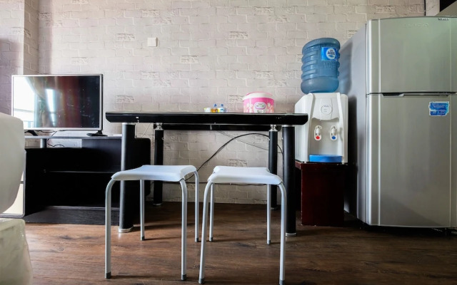 Studio Room at Sunter Park View Apartment By Travelio