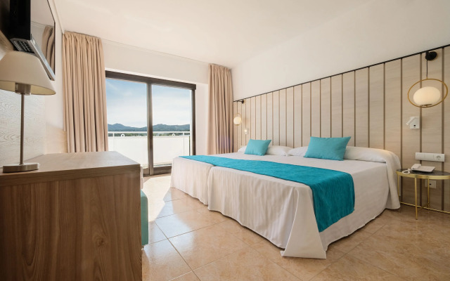 azuLine Hotel Bergantín
