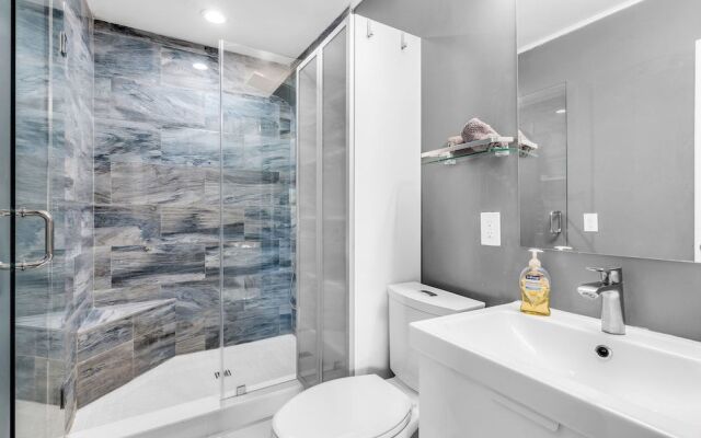 Hollywood Hills 3BD Home