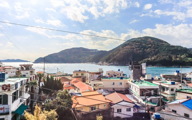 The Lux Tourism Hotel Geoje