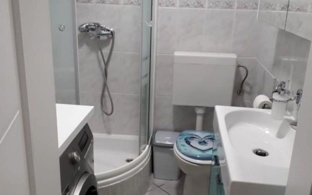 Milena - Close to the Beach - A1