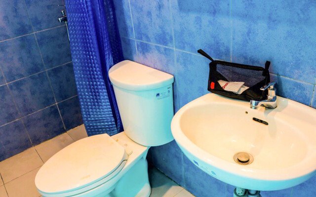 RedDoorz Plus near UV Mandaue Cebu