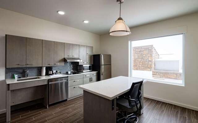 Hyatt House Carlsbad