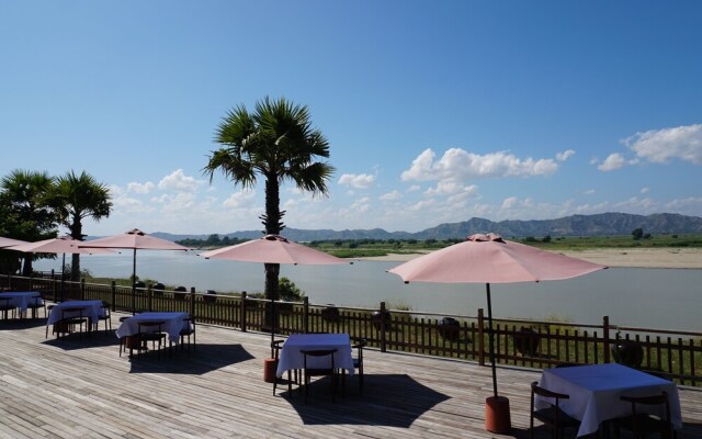 Bagan Village Resort Hotel