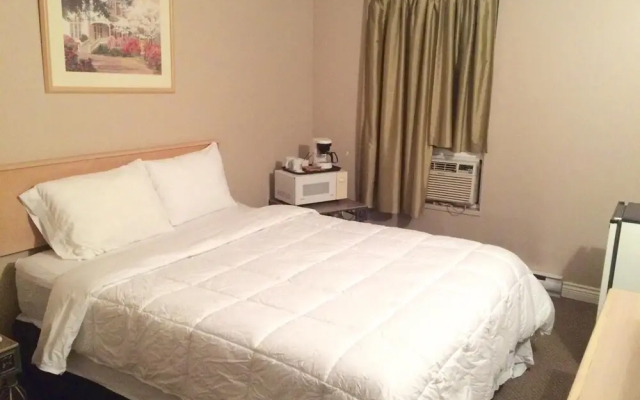 Barriere Motor Inn