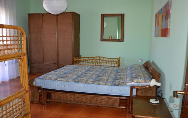 Comfortable 2 Bedroom Apartment - Beahost Rentals