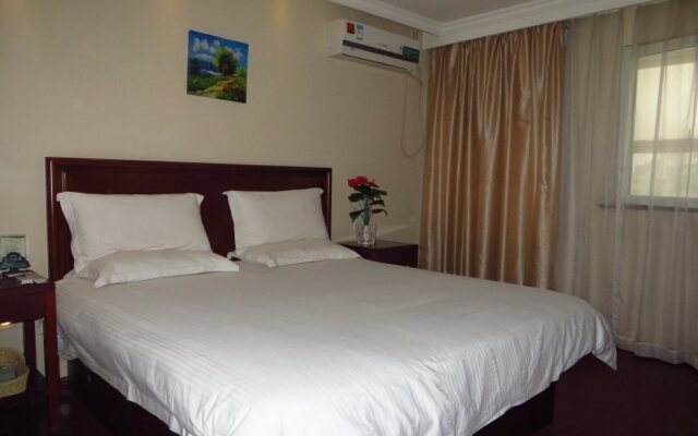 GreenTree Alliance Nantong Coach Station Hotel