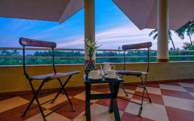 TreeHouse Blue Hotel & Villas