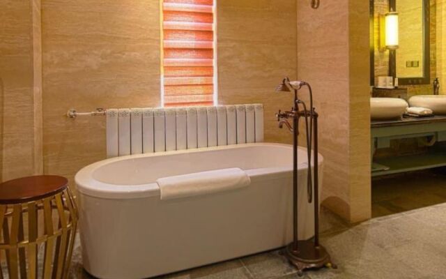 Evergrande Hotel Nyingchi