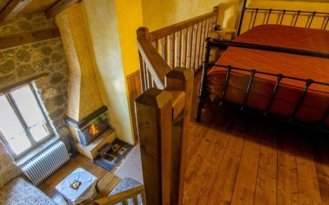 Pigi Tarlampa Hotel
