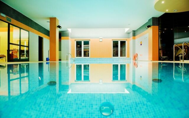 Hotel Krynica Conference & SPA