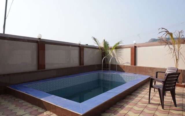 OYO 24793 Eagle Villa