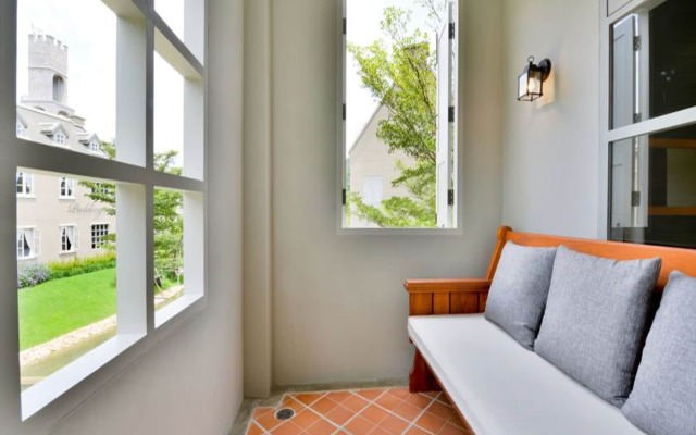 Thames Valley Khao Yai