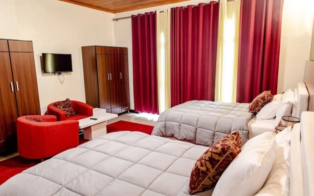 EZRA BOUTIQUE HOTEL by The Weekender