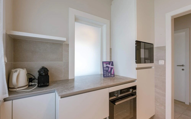 Huswell - Villa Near Beach With Double Parking