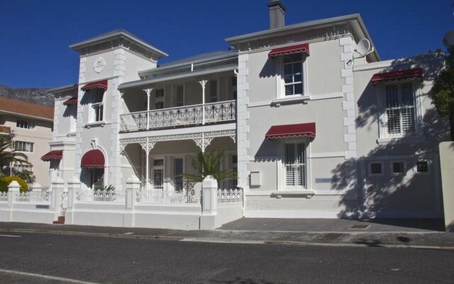 Underberg House