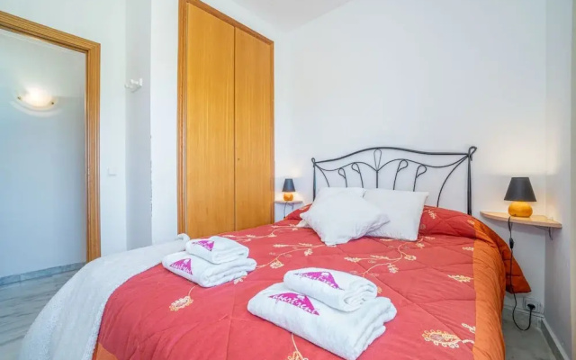 Sea & Mountain View Apartment