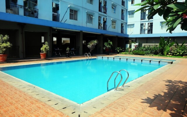 Simply Minimalist Studio at Green Park View Apartment