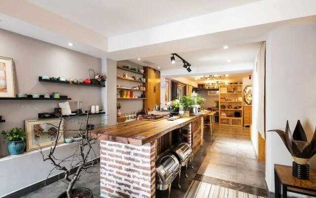 Floral Hotel Hangzhou Nuanshuyiju