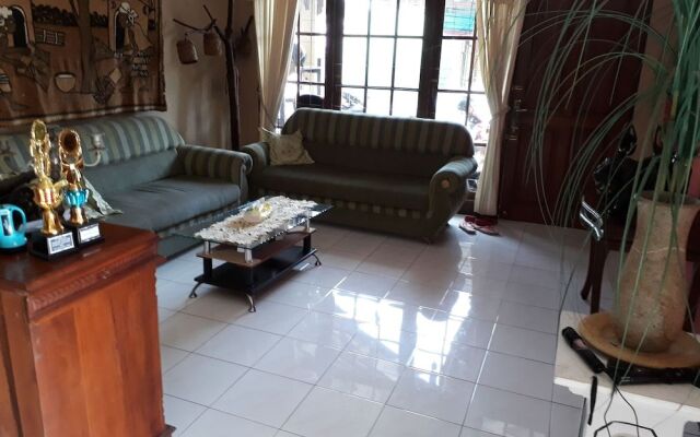 Villa Yukie Senggigi
