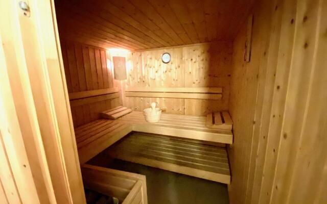Chalet in Morzine Sleeping 12 with Sauna