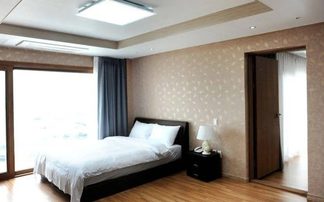Nobel Resort Pension