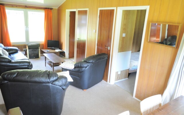 Lamont Chalets & Bungalow