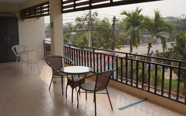 Prajak Inn