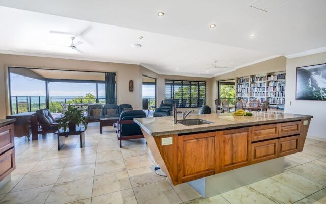 Warrawong Lodge