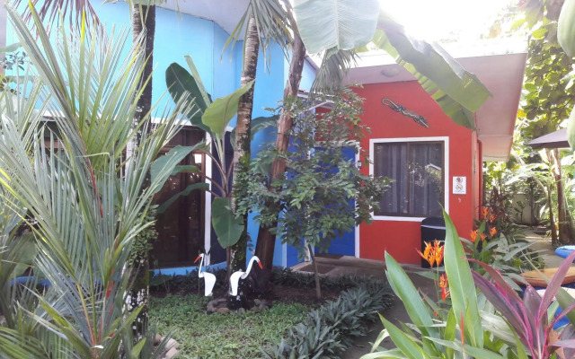 Jaco Lodge Quiet Hotel