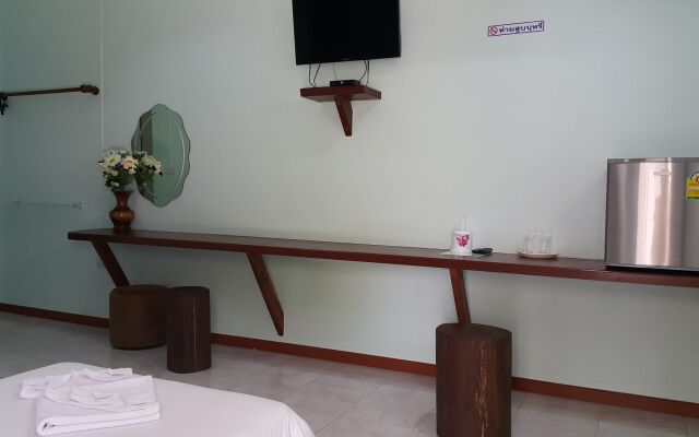 Garden House Resort