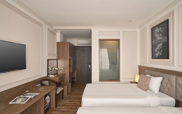 Hill Side Town Hotel – Guest Rooms – Da Lat